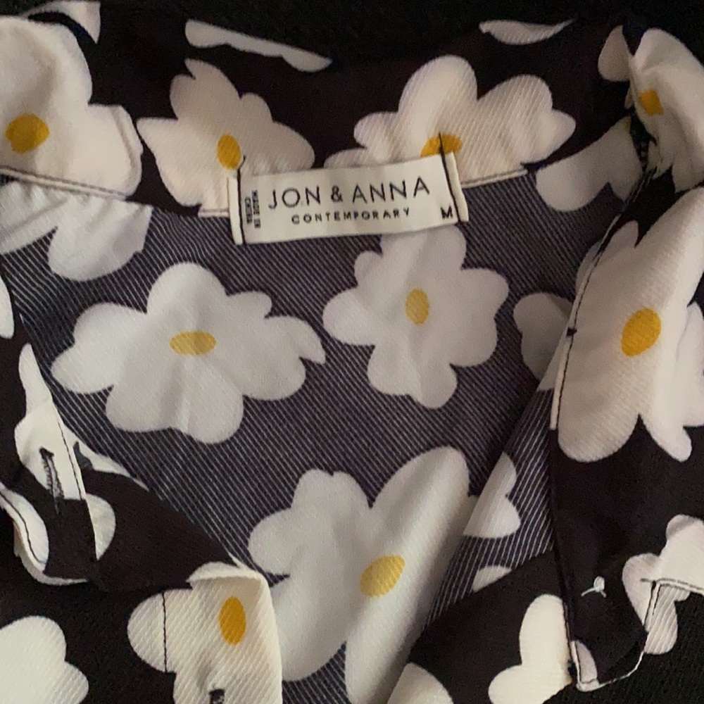 Blouse - Picture 2 of 6